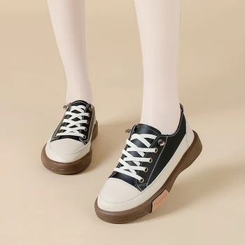 Весенне-летние повседневные кроссовки Женские 2023, Новый дизайн, женская вулканизированная обувь, высококачественные женские лоферы без застежки на плоской подошве.