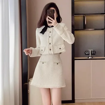 Короткое твидовое пальто, кардиган с кисточками, мини-юбка трапециевидной формы, комплект из двух предметов, Корейская шикарная винтажная осенняя куртка