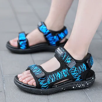 Новые сандалии для мальчиков, летняя нескользящая пляжная детская обувь, мультяшные сандалии для девочек, мягкие детские уличные пляжные детские кроссовки